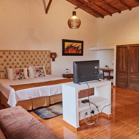 Hotel Santos De Piedra - Maranatha Barichara Exteriör bild