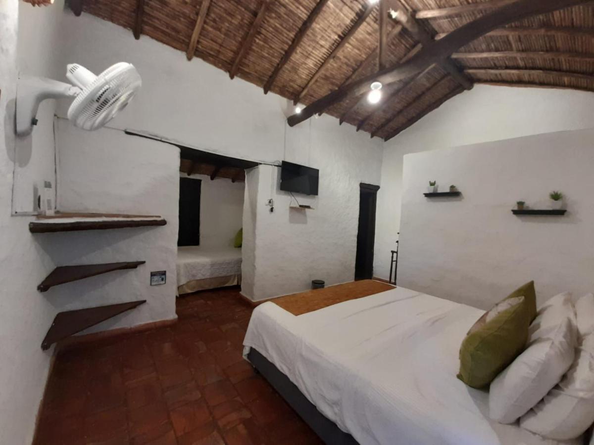 Hotel Santos De Piedra - Maranatha Barichara Exteriör bild