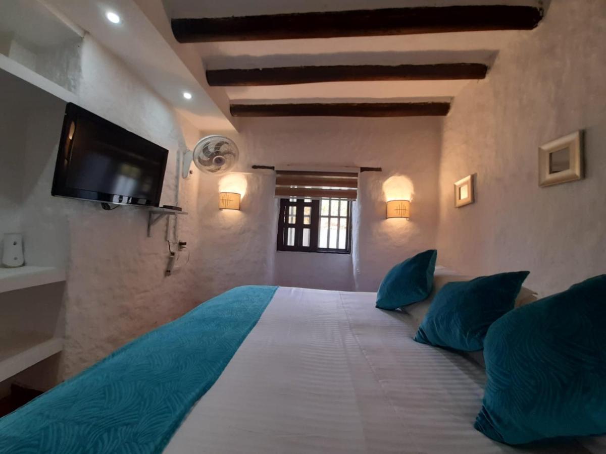 Hotel Santos De Piedra - Maranatha Barichara Exteriör bild