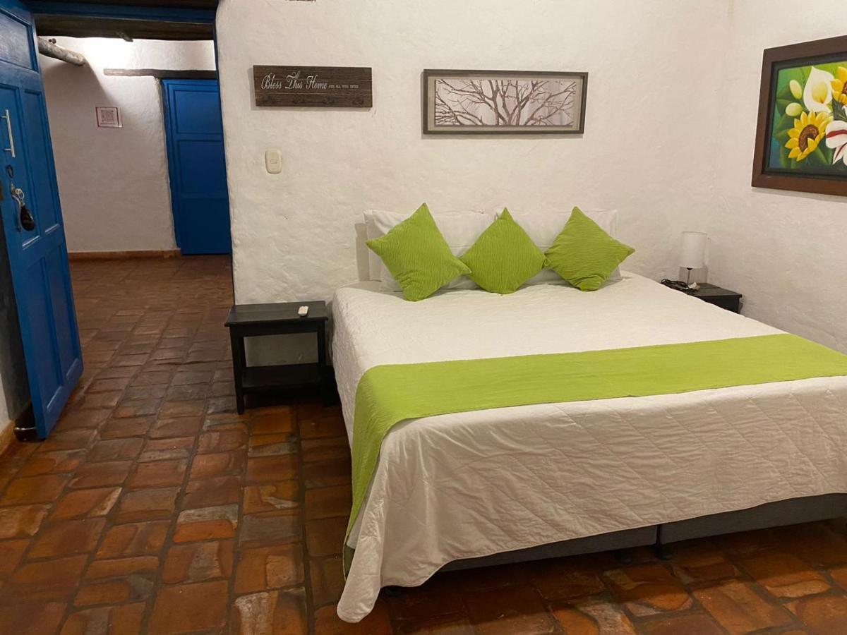 Hotel Santos De Piedra - Maranatha Barichara Exteriör bild
