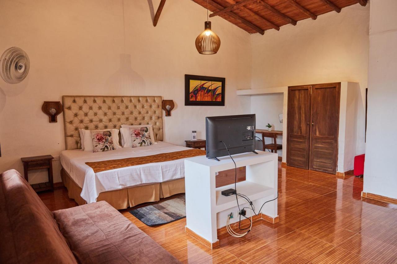 Hotel Santos De Piedra - Maranatha Barichara Exteriör bild